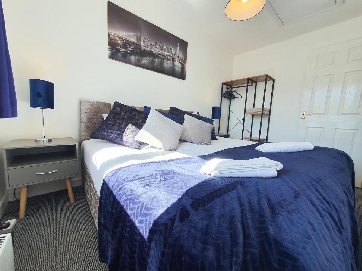 Thesiger Court Apartments - Free Private Parking - By Property Promise Κάρντιφ Εξωτερικό φωτογραφία